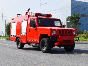 藍牌勇士四驅(qū)越野消防車